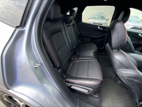Certified 2023 Ford Escape ST-Line Elite AWD/4WD image 19