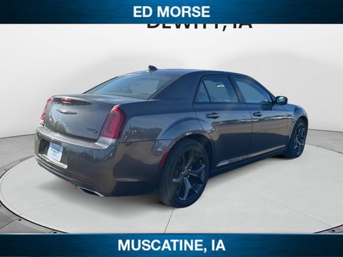 Used 2023 Chrysler 300 S image 5