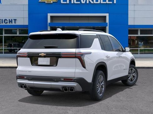 New 2026 Chevrolet Traverse LT w/ LPO, Floor Liner Package AWD/4WD image 4
