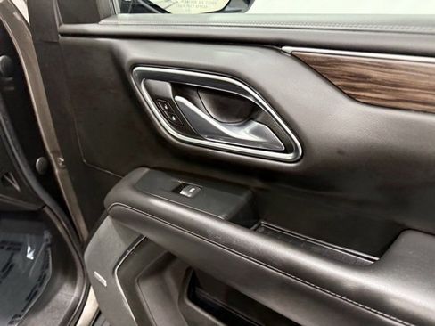 Used 2021 Chevrolet Tahoe Z71 image 23