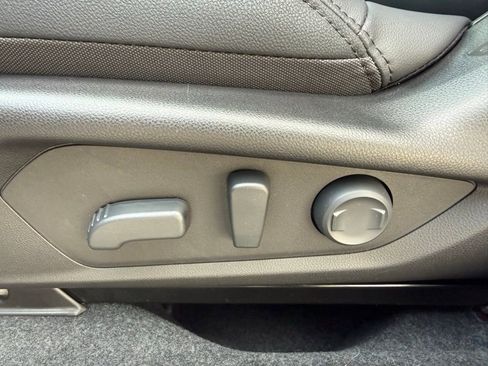 New 2026 Subaru Outback Premium image 25