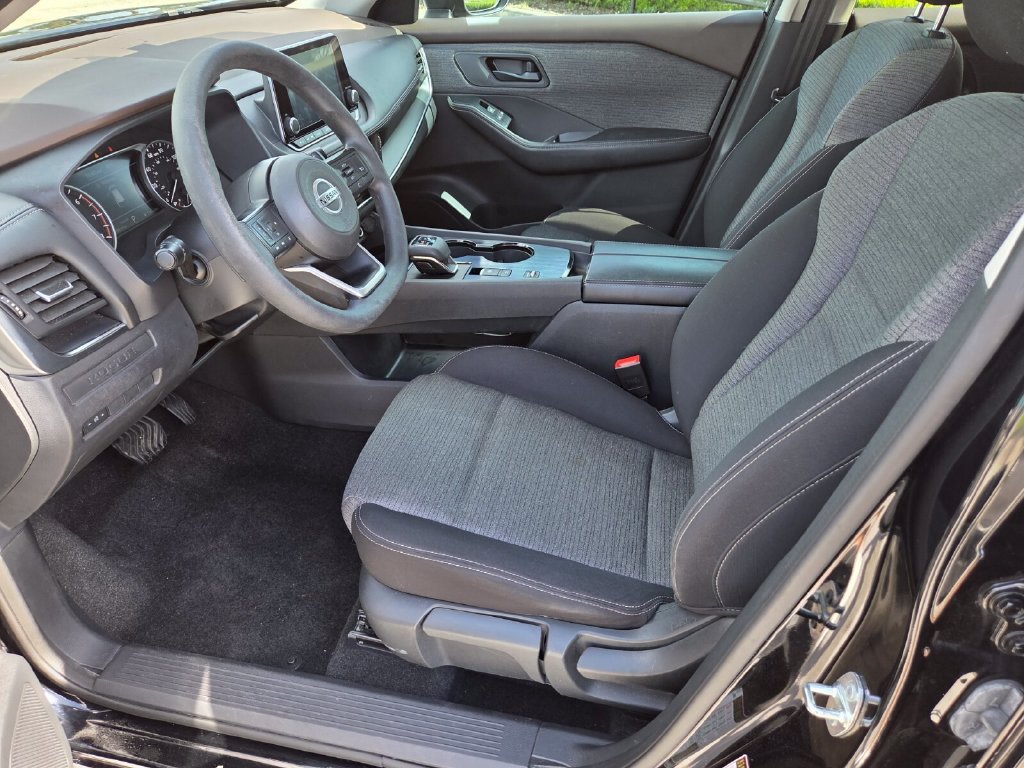 Used 2021 Nissan Rogue S FWD image 20