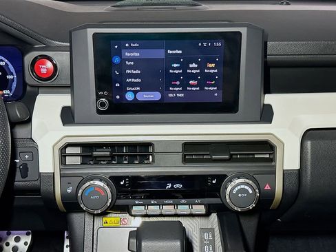 Certified 2024 Toyota Tacoma TRD Sport w/ TRD Sport Upgrade Package AWD/4WD image 11