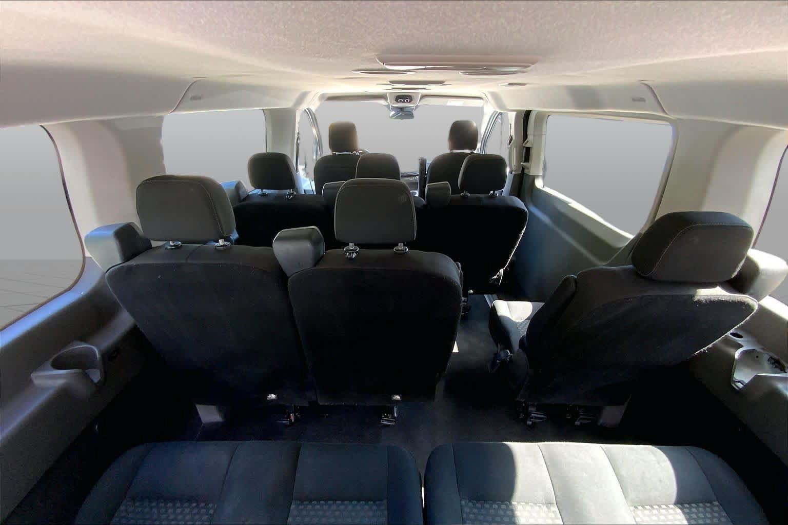 Used 2022 Ford Transit 350 XLT RWD image 22