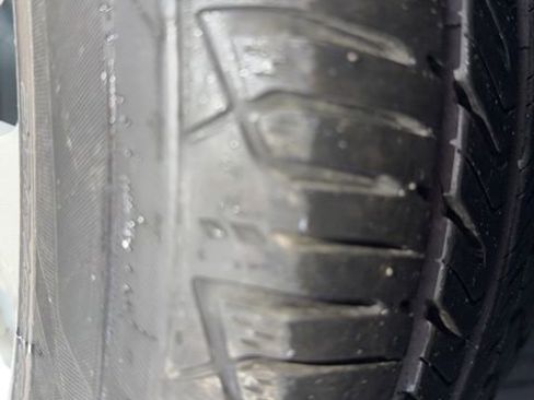 Used 2020 Ford Fusion SE image 25