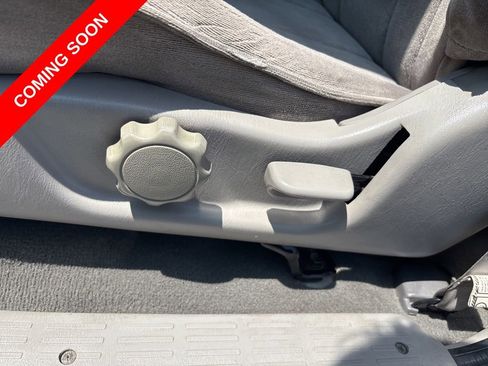 Used 2004 Toyota Tacoma PreRunner RWD image 15