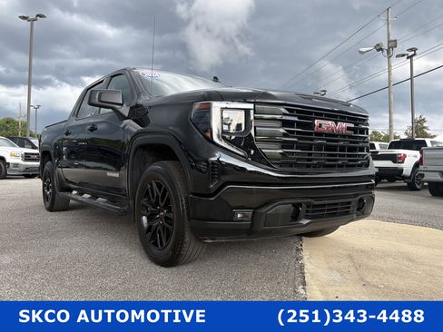 Used 2024 GMC Sierra 1500 Elevation AWD/4WD image 7