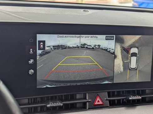 Used 2025 Kia Sportage SX image 24