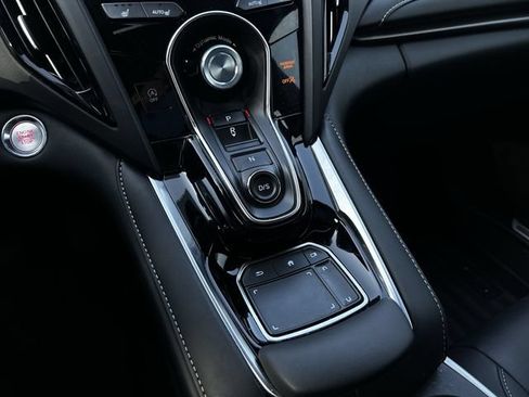 Certified 2025 Acura RDX SH-AWD image 21