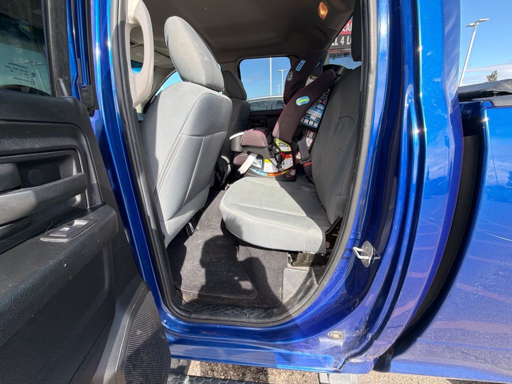 Used 2014 RAM 1500 Express AWD/4WD image 16