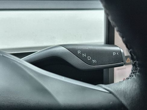Used 2023 Tesla Model 3 Standard Range RWD image 22
