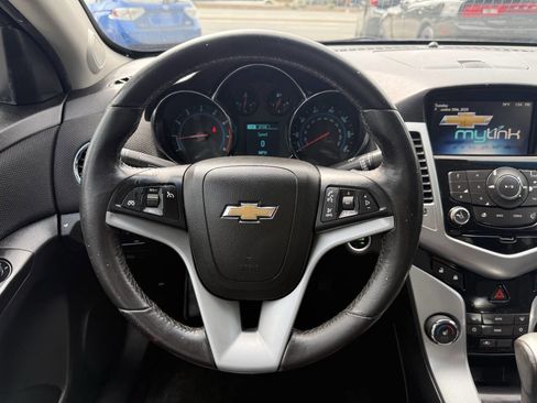 Used 2014 Chevrolet Cruze LTZ image 16