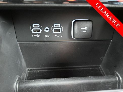 Used 2023 Jeep Grand Cherokee Overland image 22