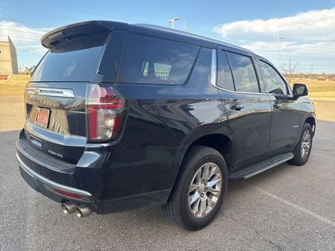 Used 2023 Chevrolet Tahoe Premier w/ Premium Package image 5