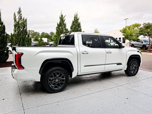 Used 2026 Toyota Tundra Platinum AWD/4WD image 11