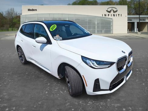 Used 2026 BMW X3 xDrive30i AWD/4WD image 2
