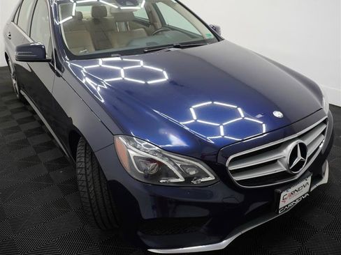 Used 2016 Mercedes-Benz E 350 4MATIC Sedan image 10
