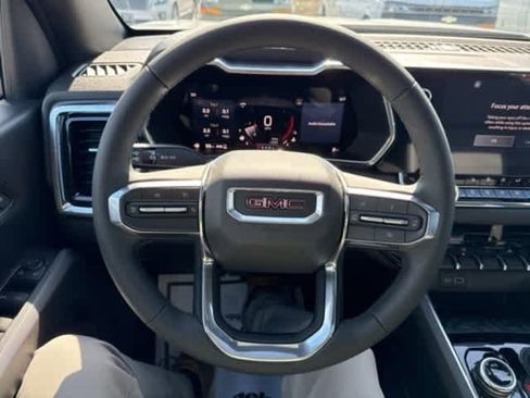 New 2025 GMC Canyon Elevation w/ Convenience Package image 18