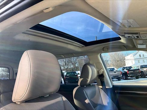 Used 2023 Lexus GX 460 Premium w/ Premium Package image 23