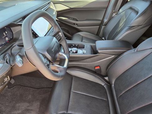 New 2026 Jeep Cherokee Overland w/ Trailer Tow Group AWD/4WD image 8