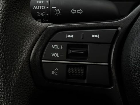 Certified 2025 Honda Accord LX image 22