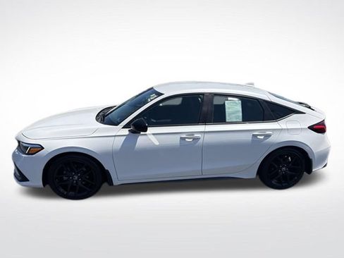 Used 2024 Honda Civic Sport image 3