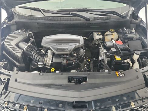 Certified 2023 Cadillac XT6 Premium Luxury w/ LPO, Floor Liner Package AWD/4WD image 32