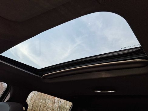 Used 2023 GMC Sierra 2500 Denali w/ Denali Ultimate Package image 17