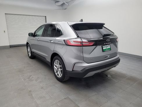 Used 2024 Ford Edge SEL AWD/4WD image 5