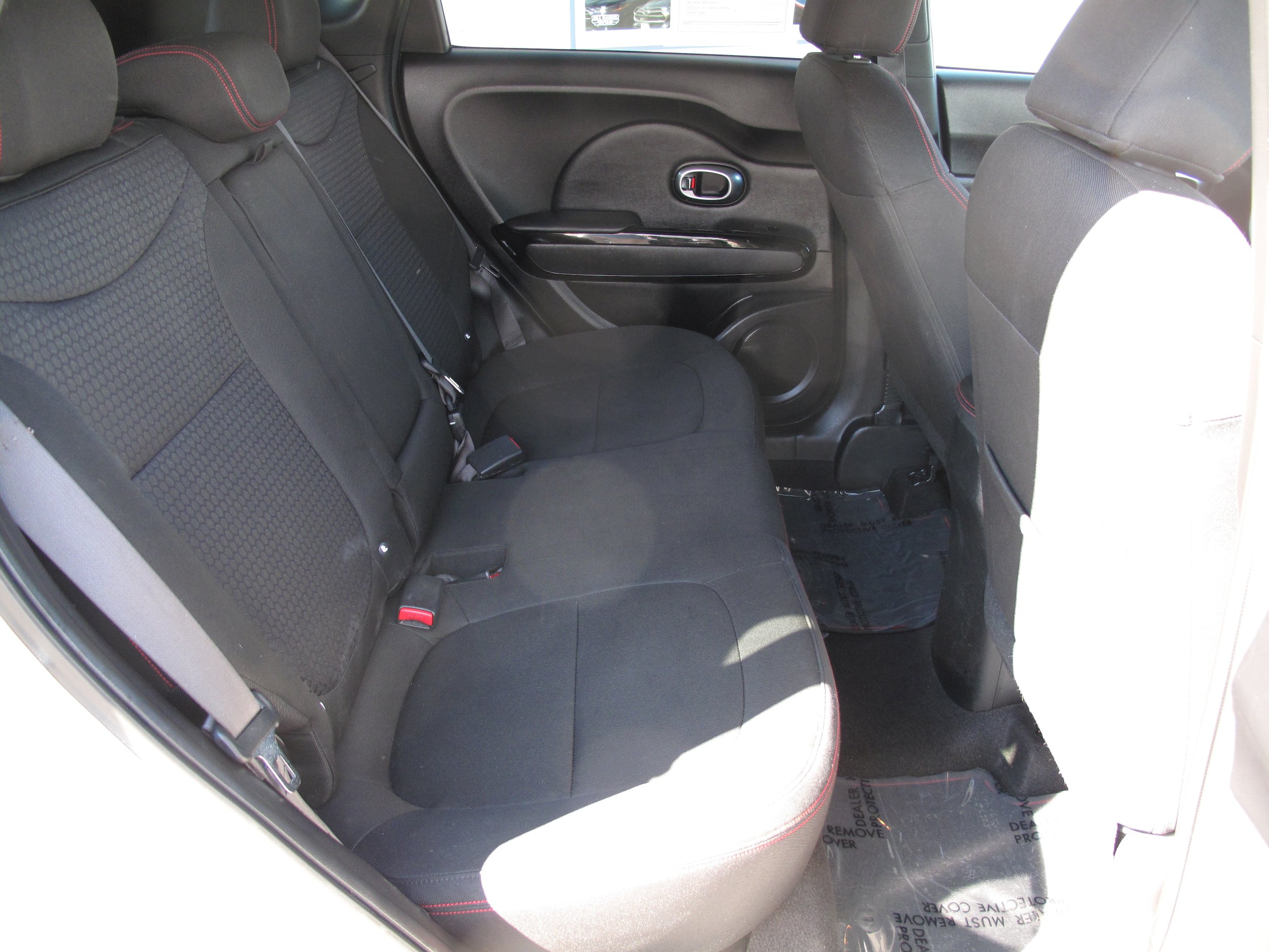 Used 2014 Kia Soul + FWD image 12