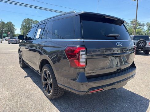 Used 2024 Ford Expedition Limited AWD/4WD image 7