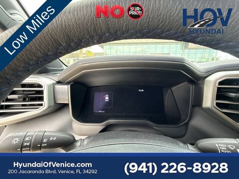 Used 2025 Toyota Sequoia Platinum AWD/4WD image 8