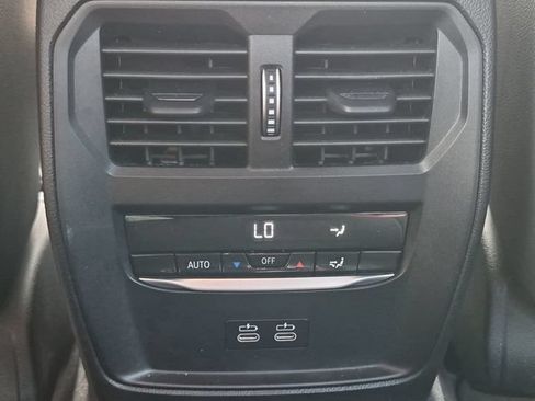 Used 2021 BMW 430i Coupe w/ M Sport Package RWD image 21