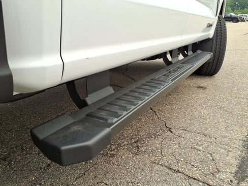 New 2026 Ford F250 Lariat w/ Black Appearance Package AWD/4WD image 11