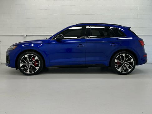 Used 2023 Audi SQ5 Prestige AWD/4WD image 3