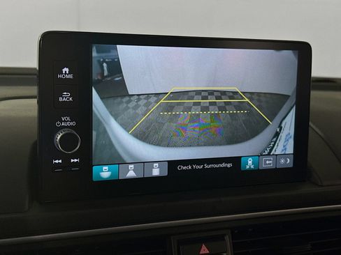 Certified 2025 Honda Pilot EX-L image 16