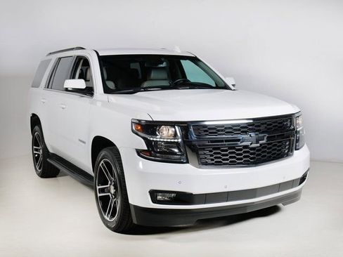 Used 2016 Chevrolet Tahoe LT w/ Luxury Package AWD/4WD image 28