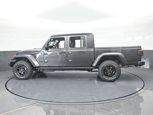 New 2026 Jeep Gladiator Willys image 3