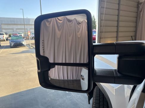 Used 2015 GMC Sierra 1500 SLT w/ SLT Crew Cab Value Package image 16