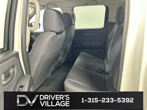 Used 2024 Nissan Frontier S w/ Technology Package AWD/4WD image 19