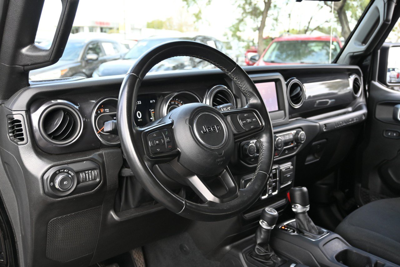Used 2022 Jeep Wrangler Unlimited Sport AWD/4WD image 17