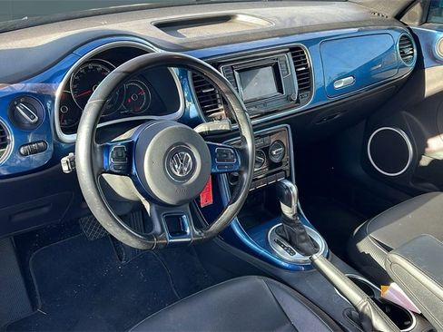 Used 2019 Volkswagen Beetle 2.0T S image 7