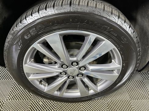 Used 2020 Cadillac XT6 Premium Luxury AWD/4WD image 19