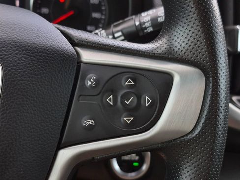 Used 2023 GMC Terrain SLE w/ Driver Convenience Package FWD image 20
