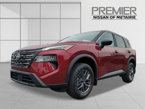 Used 2026 Nissan Rogue S FWD image 1