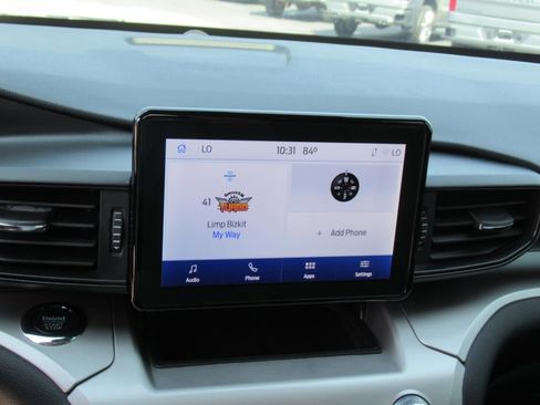 Used 2022 Ford Explorer XLT w/ Class IV Trailer Tow Package image 23