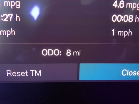 New 2026 Volvo XC60 B5 Ultra w/ Protection Package Premier image 19