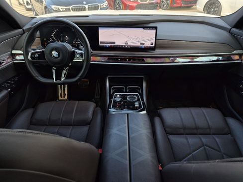 Certified 2023 BMW 760i xDrive w/ Parking Assistance Package image 32