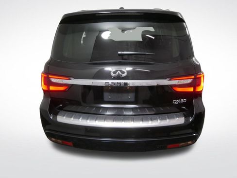 Used 2018 INFINITI QX80 4WD image 4