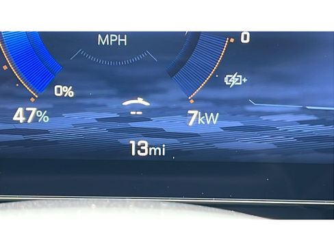 Certified 2025 Chevrolet Equinox EV LT image 16